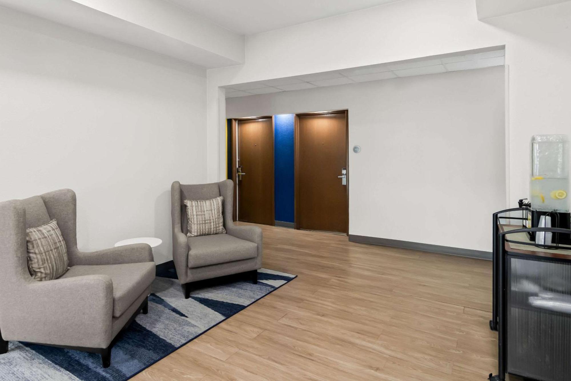 Comfort Inn Schererville Exterior photo